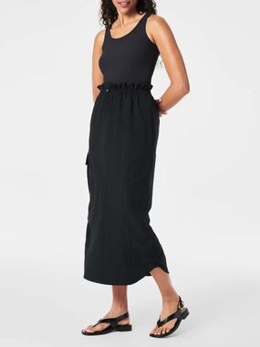 SPANX On The Move Maxi Dress in Very Black | 1X | NWOT